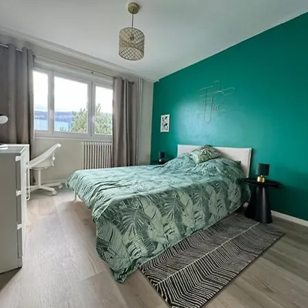 Apartamento M49 Marquer T4 Au Calme Secteur Brouaz