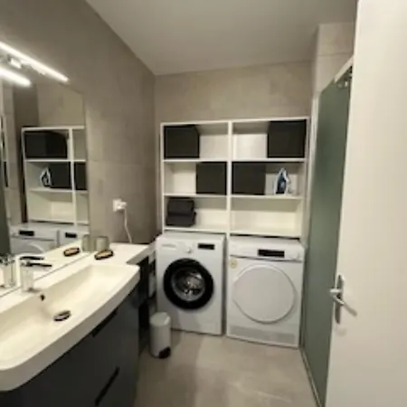 M49 Marquer T4 Au Calme Secteur Brouaz Apartamento